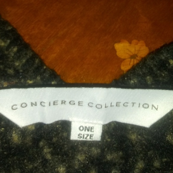 Concierge Collection Ombre Wrap - Picture 6 of 8